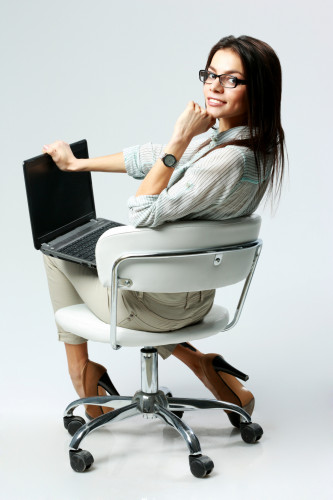 a chair suitable for sciatica relief can relieve lower leg discomfort